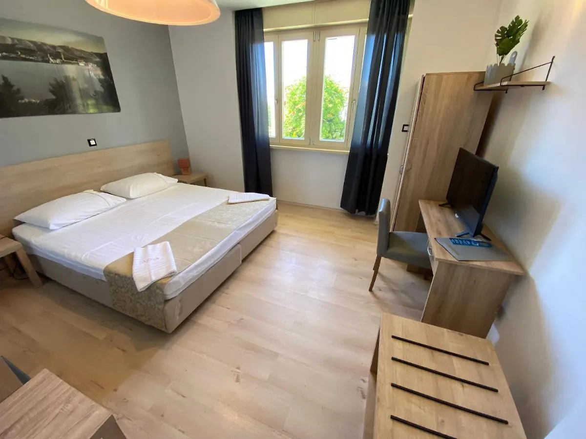 Villas Arbia - Magdalena By The Beach Banjol Hotel